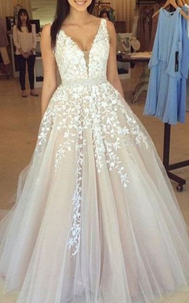 poofy prom dresses