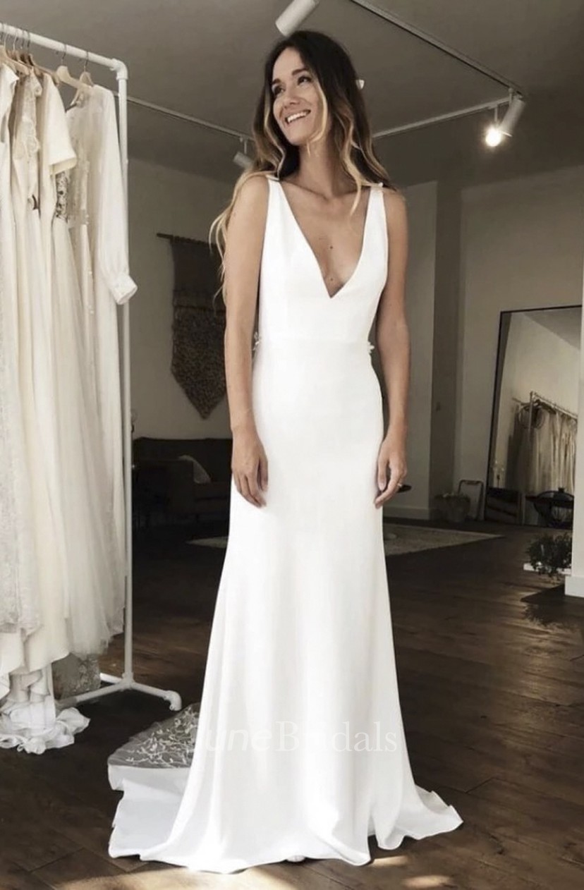 Simple Sleeveless Plunging Stain Gown With Illusion Deep V Back